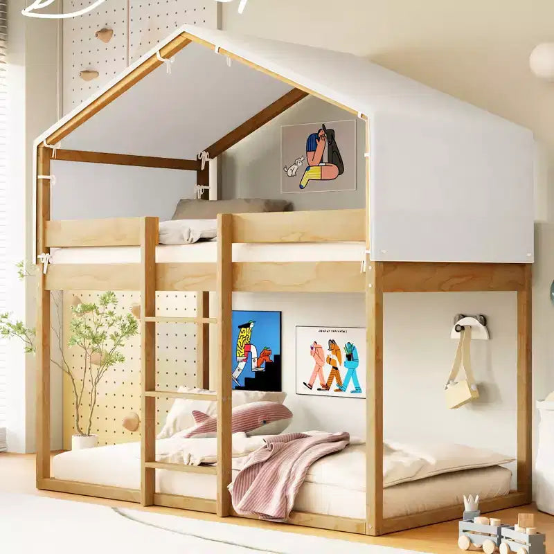 Letto a castello in legno rustico con tenda e scaletta, da due posti
