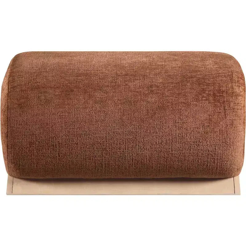 Meridian Furniture Pouf rivestito in tessuto Akira