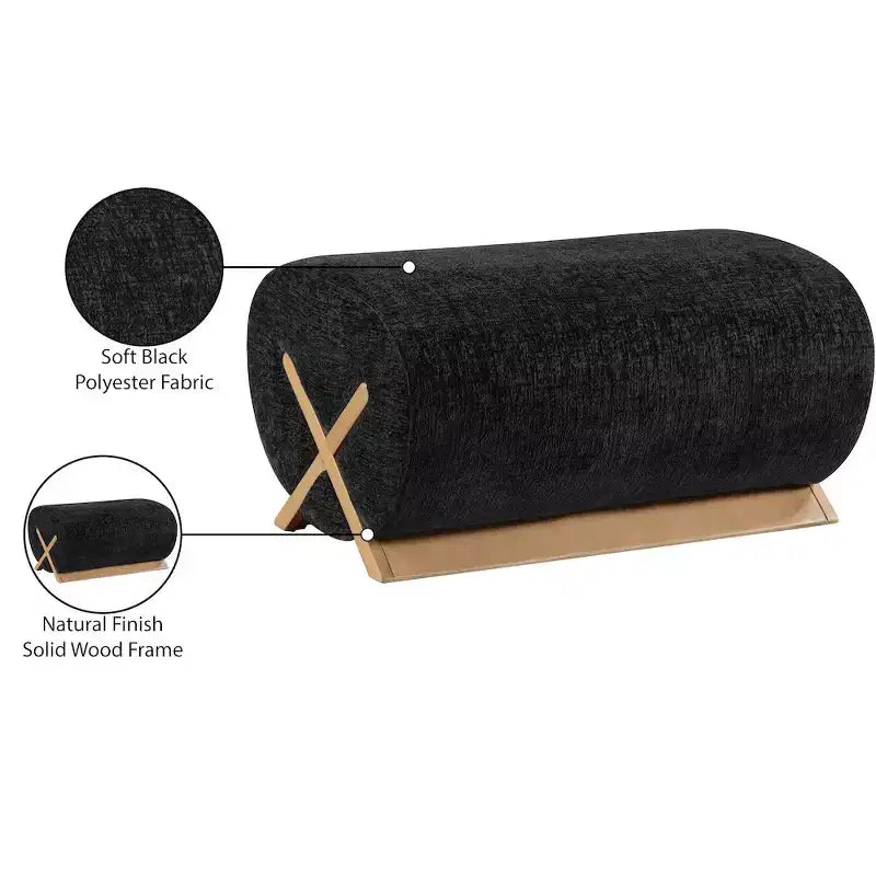 Meridian Furniture Pouf rivestito in tessuto Akira