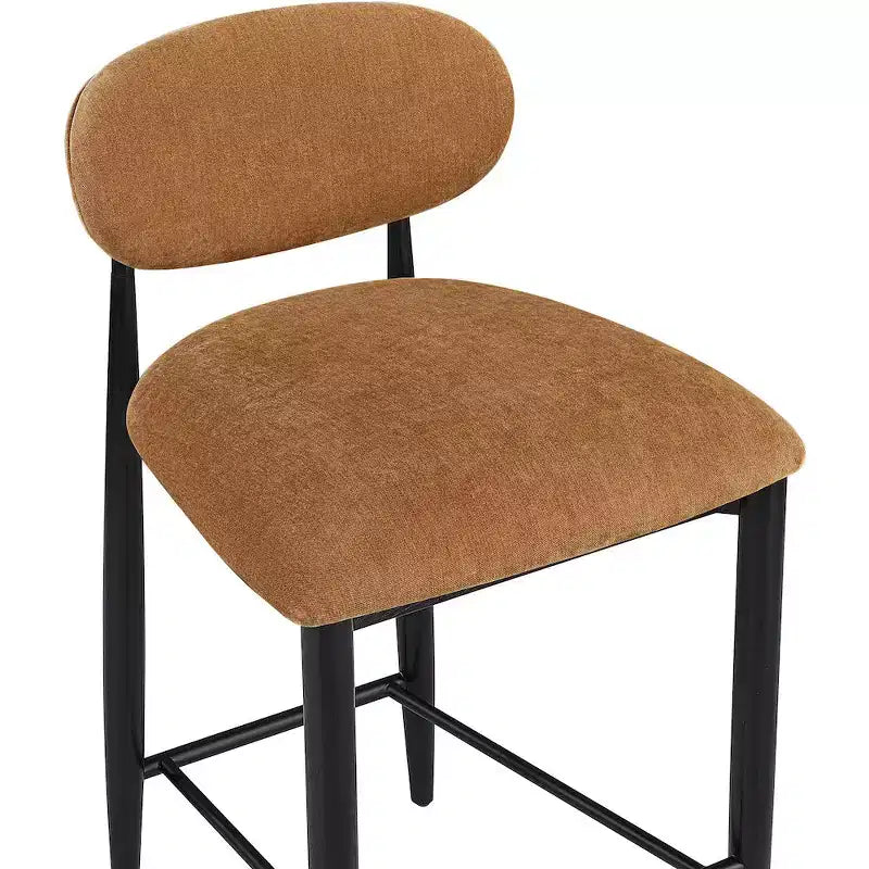 Sgabello da bancone Riccio in ferro nero opaco con rivestimento in tessuto performante