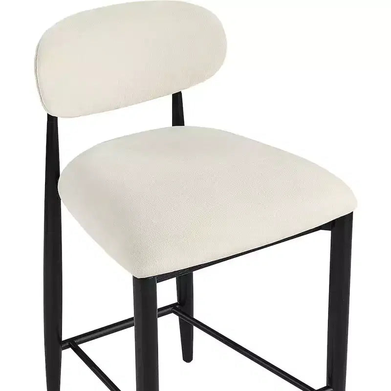 Sgabello da bancone Riccio in ferro nero opaco con rivestimento in tessuto performante